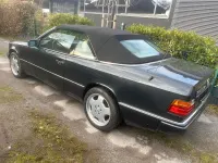 Gebraucht Mercedes 300 220 PS (161 kW) 1993 Schwarz Cabrio