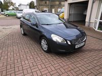 Gebraucht Volvo V60 179 PS (131 kW) 2012 Blau Kombi