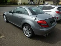 Second-hand Mercedes SLK200 184 CP (135 kW) 2009 Argintiu Cabrio