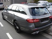 Używany Mercedes E220 194 KM (142 kW) 2017 Szary Sedan/Limuzyna