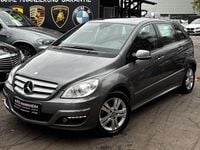 Gebraucht Mercedes B200 Edition 136 PS (100 kW) 2008 Braun Van / Kleinbus