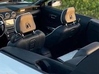 Gebraucht Ford Mustang Premium 307 PS (225 kW) 2015 Weiß Cabrio