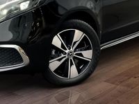 Gebraucht Mercedes EQV300 150 kW (204 PS) 2023 Schwarz Van / Kleinbus