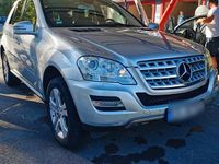 Gebraucht Mercedes ML350 231 PS (169 kW) 2011 Silber SUV