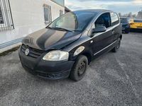 Second-hand VW Fox 75 CP (55 kW) 2006 Negru Hatchback