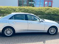 Gebraucht Mercedes E220 170 PS (125 kW) 2009 Grau Limousine