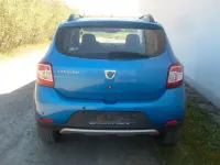 Używany Dacia Sandero Prestige 90 KM (66 kW) 2016 Niebieski Sedan/Limuzyna