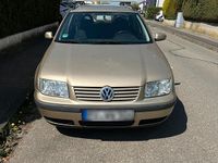 Usata VW Bora 2001 Oro Station wagon
