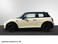 Używany Mini Cooper 136 KM (100 kW) 2019 Biały Hatchback