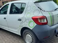 Gebraucht Dacia Sandero 75 PS (55 kW) 2015 Weiß Kleinwagen