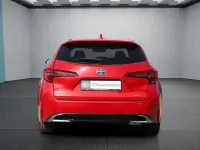 Nowe Toyota Corolla 140 KM (102 kW) 2026 Czerwony Kombi