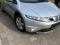 Gebraucht Honda Civic 100 PS (73 kW) 2009 Silber Kleinwagen