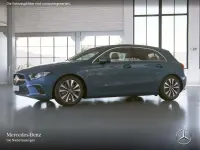 Gebraucht Mercedes A250 Progressive 160 PS (117 kW) 2021 Blau Limousine