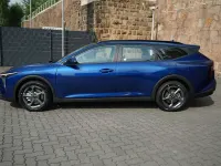 Neu Kia Ceed Sportswagon 150 PS (110 kW) 2026 Azurblaumet. Kombi