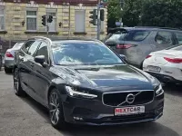 Gebraucht Volvo V90 Momentum 150 PS (110 kW) 2018 Silber Kombi