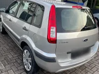 Gebraucht Ford Fusion 80 PS (58 kW) 2012 Silber Kleinwagen