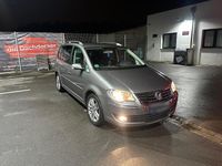 Gebraucht VW Touran 140 PS (102 kW) 2007 Silber Van / Kleinbus
