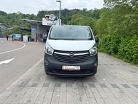 Gebraucht Opel Vivaro 125 PS (91 kW) 2017 Weiß Van / Kleinbus