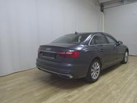 Gebraucht Audi A4 Advanced 163 PS (119 kW) 2022 Grau Limousine