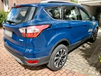 Gebraucht Ford Kuga Cool & Connect 120 PS (88 kW) 2018 Blau SUV