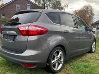 Gebraucht Ford C-MAX Titanium 140 PS (102 kW) 2015 Braun Van / Kleinbus