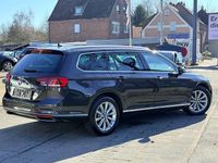 Gebraucht VW Passat Elegance 200 PS (147 kW) 2021 Mangangrau (metallic) Kombi