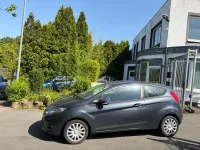 Gebraucht Ford Fiesta Trend 60 PS (44 kW) 2011 Grau Kleinwagen