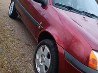 Gebraucht Ford Fiesta 75 PS (55 kW) 2001 Rot Kleinwagen