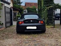 Gebraucht BMW Z4 Basis 231 PS (169 kW) 2004 Schwarz Cabrio