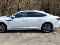 Gebraucht VW Arteon R-line 150 PS (110 kW) 2018 Weiß Kleinwagen