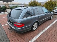 Gebraucht Mercedes E320 2007 Grau Kombi