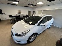 Gebraucht Kia Ceed Sportswagon FIFA World Cup Edition 135 PS (99 kW) 2014 Weiß Kombi