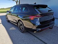 Neu Skoda Octavia RS 325 PS (239 kW) 2025 Black magic perleffekt Kombi