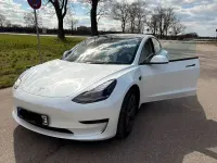 Gebraucht Tesla Model 3 Standard Range 225 kW (306 PS) 2021 Weiß Limousine