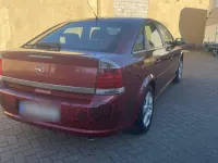 Second-hand Opel Vectra 155 CP (114 kW) 2006 Roșu Berlinǎ