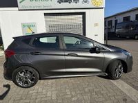 Gebraucht Ford Fiesta ST-Line 101 PS (74 kW) 2018 Magneticgrau (metallic) Limousine