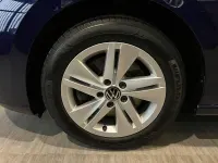 Gebraucht VW Golf VIII 150 PS (110 kW) 2021 Blau Kombi