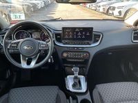 Gebraucht Kia Ceed Vision 140 PS (102 kW) 2020 Schwarz Kleinwagen