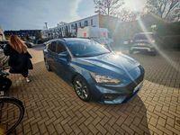Gebraucht Ford Focus ST-Line 150 PS (110 kW) 2020 Blau Limousine