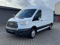 Gebraucht Ford Transit Trend 155 PS (114 kW) 2017 Weiß Van / Kleinbus