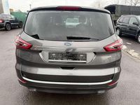 Gebraucht Ford S-MAX Titanium 179 PS (131 kW) 2016 Magnetic Van / Kleinbus