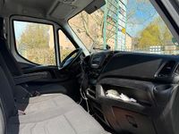 Gebraucht Iveco Daily 129 PS (94 kW) 2015 Weiß