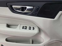 Gebraucht Volvo XC60 Plus 197 PS (144 kW) 2023 Black stone SUV