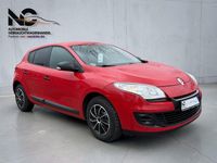 Gebraucht Renault Mégane 101 PS (74 kW) 2013 Rot Limousine