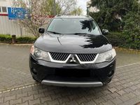 gebraucht Mitsubishi Outlander 2.4 Intense 4WD 7 Sitzer