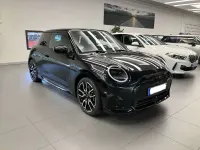 Gebraucht Mini Cooper SE 160 kW (218 PS) 2024 Schwarz Kleinwagen