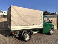 Second-hand Mercedes Sprinter 82 CP (60 kW) 2003 Verde Van