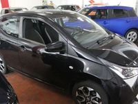 Gebraucht Toyota Aygo Team 72 PS (52 kW) 2022 Schwarz Kleinwagen