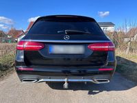 Gebraucht Mercedes E220 AMG 194 PS (142 kW) 2020 Schwarz Kombi