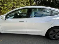 Gebraucht Tesla Model 3 Standard Range Plus 239 kW (325 PS) 2020 Weiß Limousine